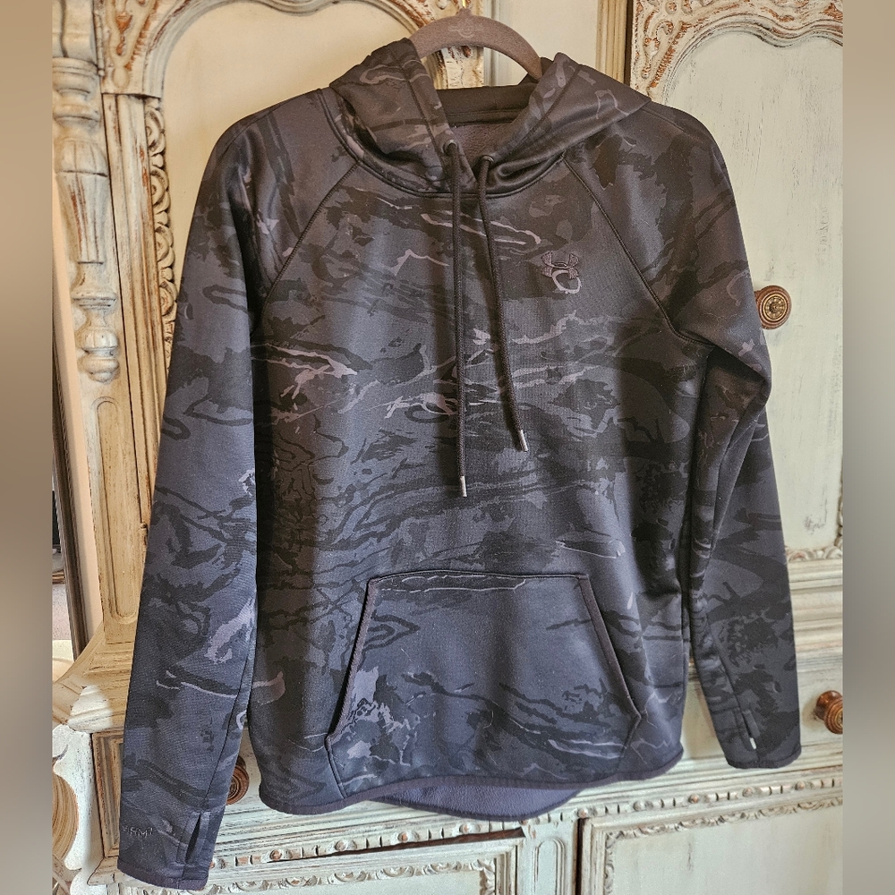 Stylish Black Camouflage Hoodie